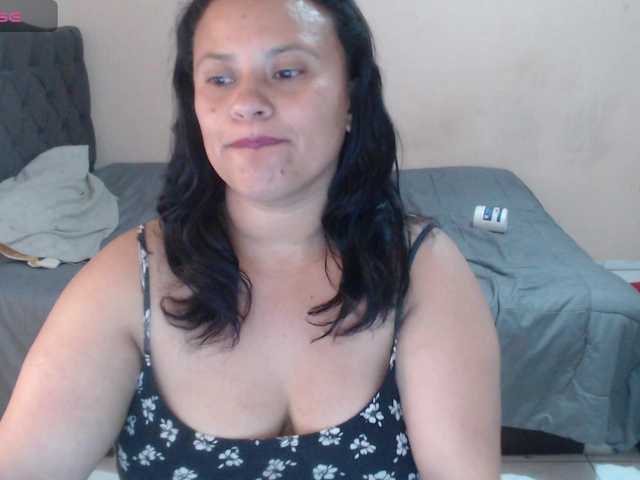 Capturas de pantalla de transmisión eliana-bbw