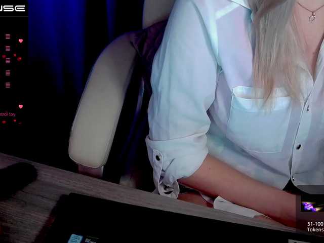 Capturas de pantalla de transmisión Girl_Smile