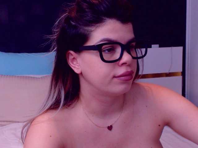 Capturas de pantalla de transmisión EliseTyler
