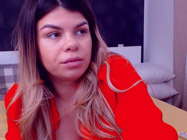 Capturas de pantalla de transmisión EliseTyler