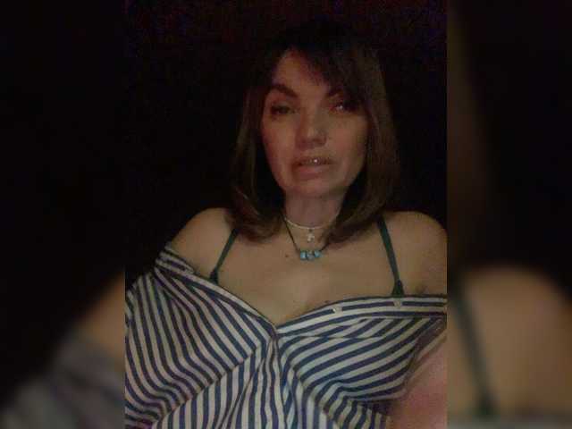 Capturas de pantalla de transmisión ElizavetaCream