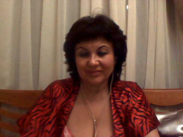 Capturas de pantalla de transmisión ElizzaBelise