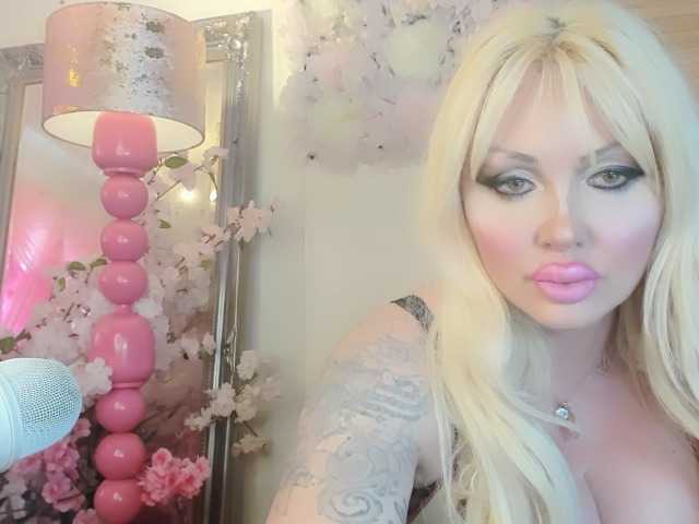 Capturas de pantalla de transmisión ElyinkPornsta