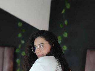 Chat de video erótico Emiilyy-gomez