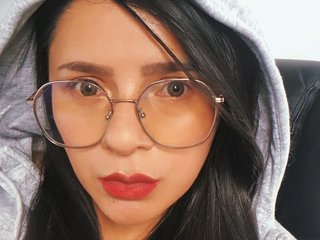 Chat de video erótico EMILI-EVANS