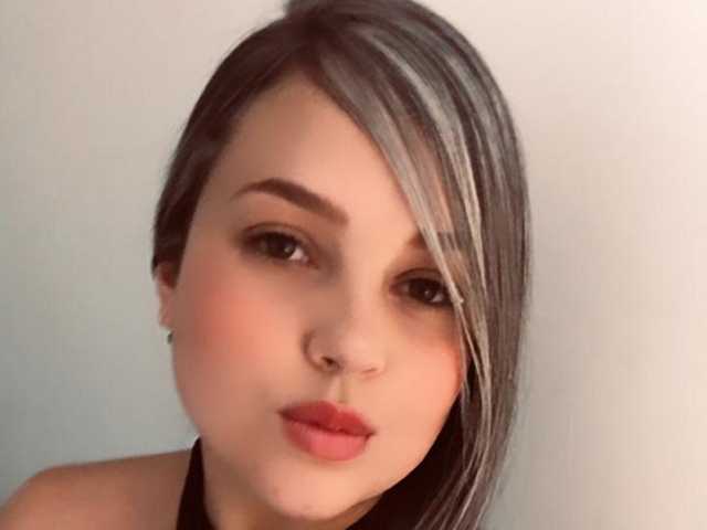 Foto de perfil EmilianaJohns