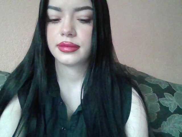 Capturas de pantalla de transmisión Emily-64