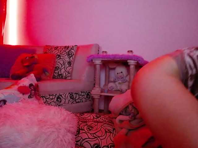 Capturas de pantalla de transmisión emilybecker