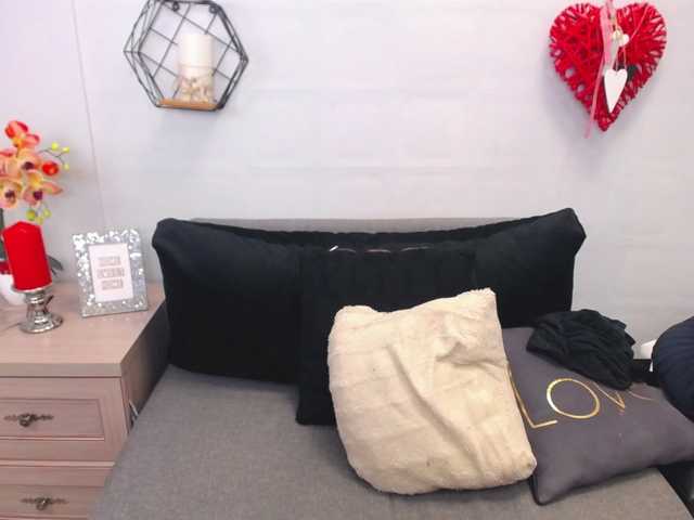 Capturas de pantalla de transmisión EmilyQueen