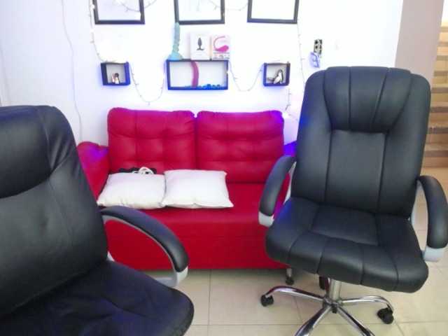 Capturas de pantalla de transmisión emma-scarlett
