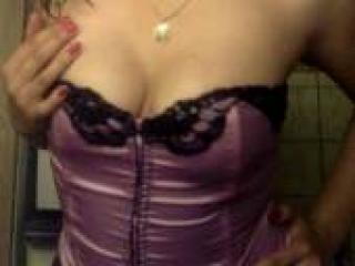Chat de video erótico emmi555
