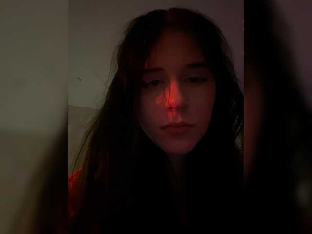 Capturas de pantalla de transmisión emogirl