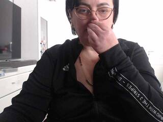 Chat de video erótico Emyllywhite