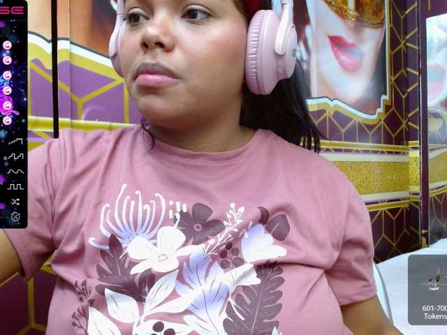 Capturas de pantalla de transmisión EvelynCastro