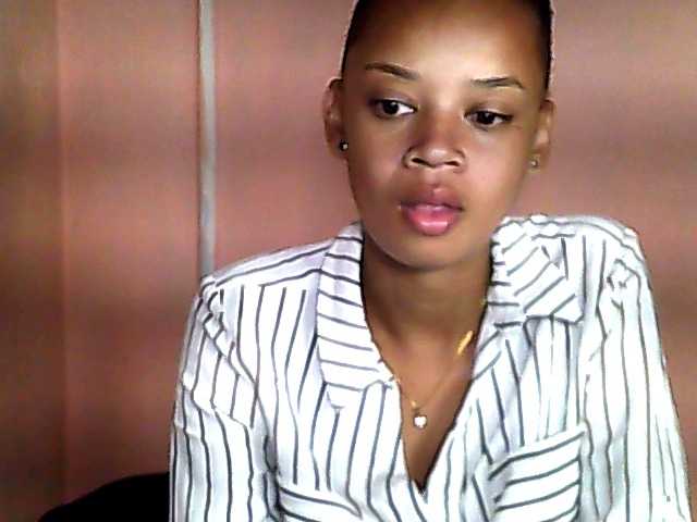 Capturas de pantalla de transmisión EVY15