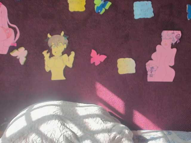 Capturas de pantalla de transmisión Madalinekroft