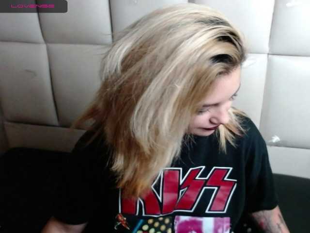 Capturas de pantalla de transmisión Feernanda-1