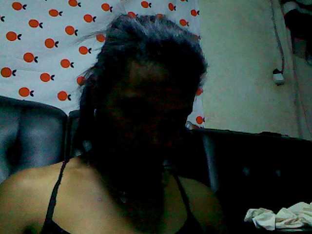 Capturas de pantalla de transmisión Felanah