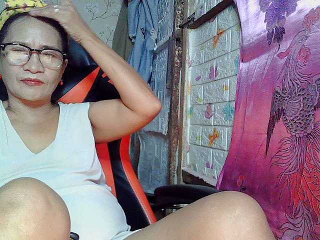 Capturas de pantalla de transmisión Fem1002