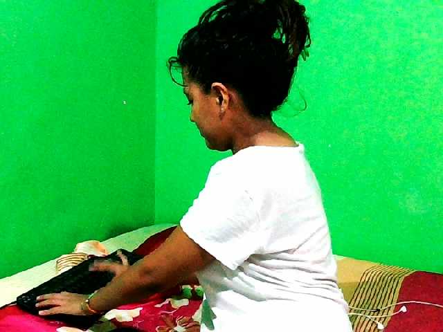 Capturas de pantalla de transmisión FerLuna2