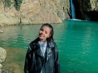 Chat de video erótico Flora-69