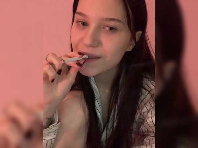 Capturas de pantalla de transmisión FoundaryElisa