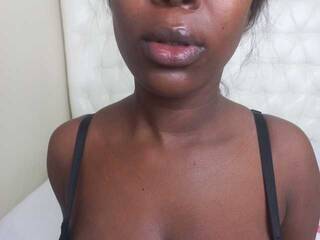 Chat de video erótico Freakynessa