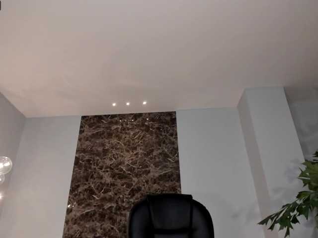 Capturas de pantalla de transmisión GianaWatson