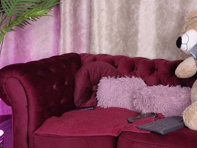 Capturas de pantalla de transmisión GloriaMoon
