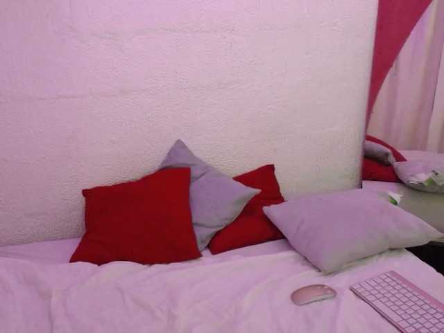 Capturas de pantalla de transmisión goddesstepha