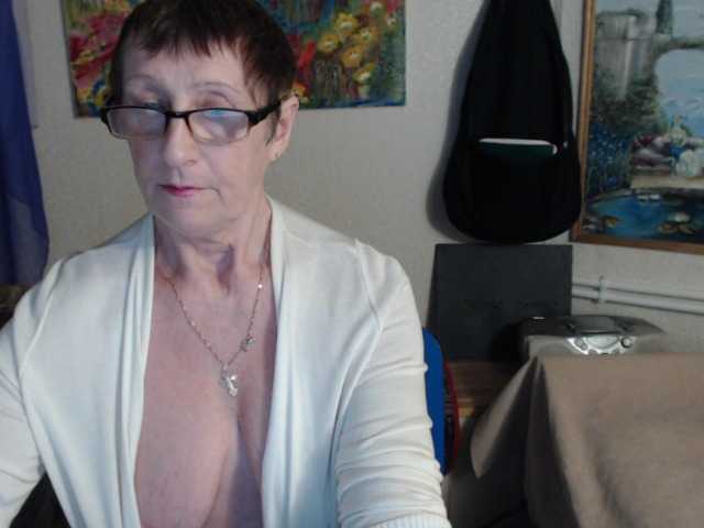 Fotos goldenapplea stripe dance in free chat 10000tk