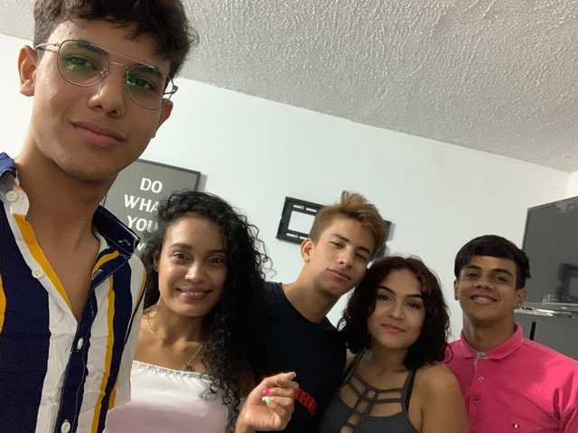 Foto del perfil goldstarseex