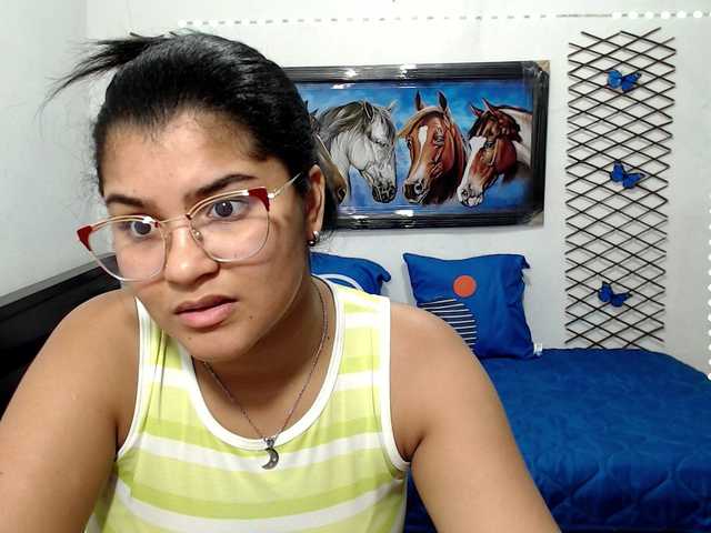 Capturas de pantalla de transmisión grilcandy