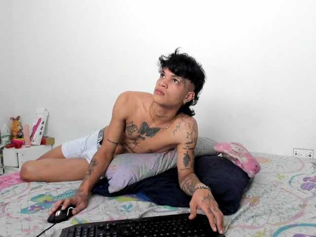 Capturas de pantalla de transmisión hansaandcandy777