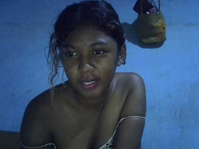 Capturas de pantalla de transmisión HardsexLove69