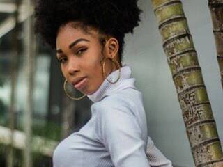 Chat de video erótico HarmonyPierce