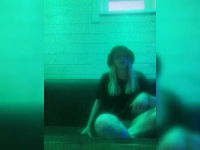 Capturas de pantalla de transmisión Kissolya