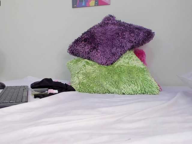 Capturas de pantalla de transmisión Hellen-milfy