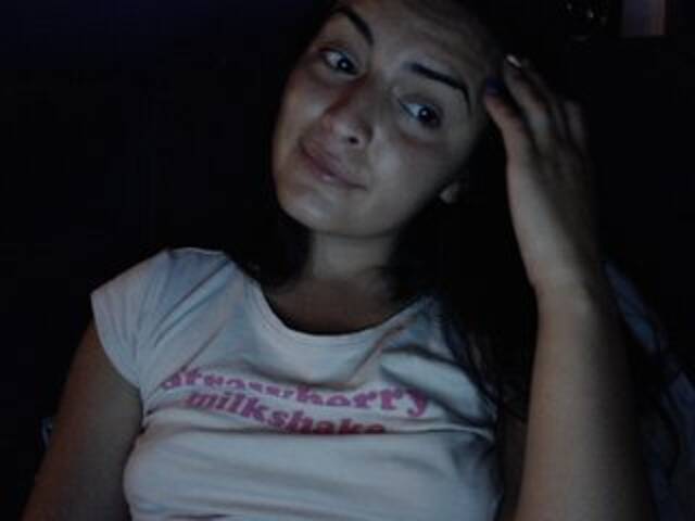 Capturas de pantalla de transmisión HelloKitty20