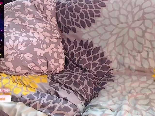 Capturas de pantalla de transmisión _Little_Alizee_x