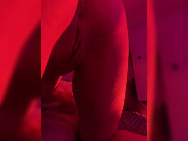 Capturas de pantalla de transmisión Lovabylova