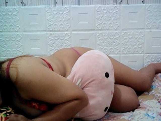 Capturas de pantalla de transmisión Horrnyjen