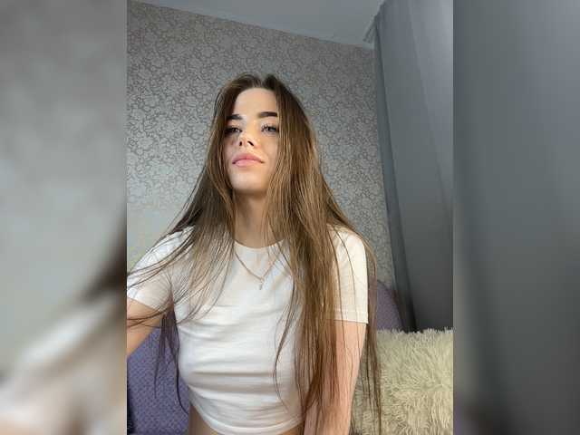 Capturas de pantalla de transmisión HotGirlEva