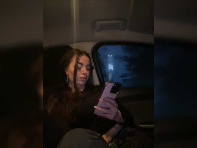 Capturas de pantalla de transmisión HotGirlEva