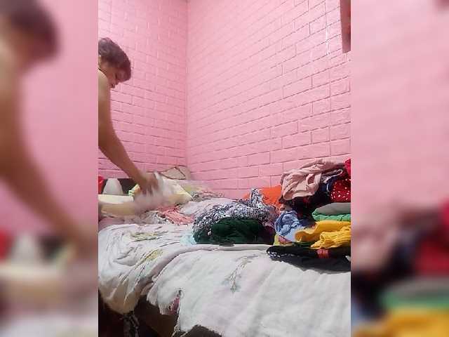 Capturas de pantalla de transmisión hotgrannyxx