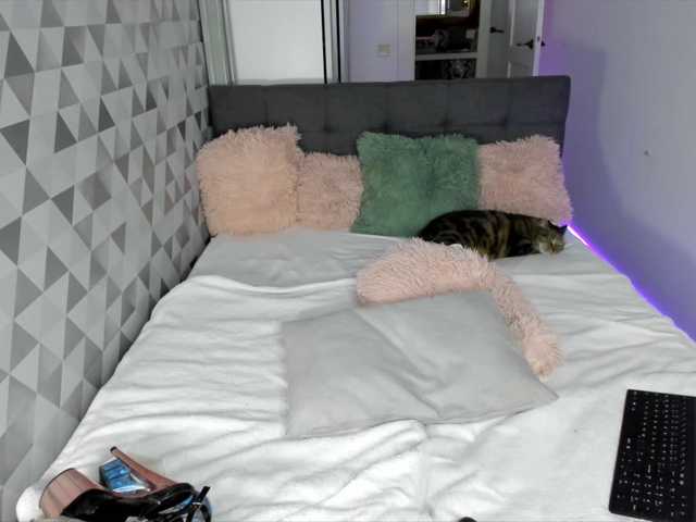 Capturas de pantalla de transmisión HotSaraJordan