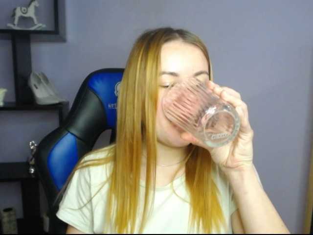 Capturas de pantalla de transmisión hottiexLayla