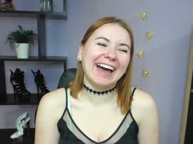 Capturas de pantalla de transmisión hottiexLayla