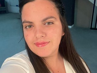 Chat de video erótico HugeTittiess