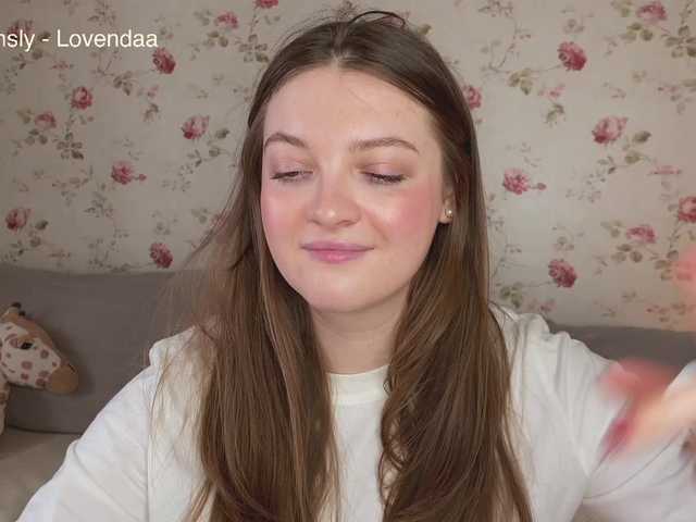 Capturas de pantalla de transmisión IamLovenda